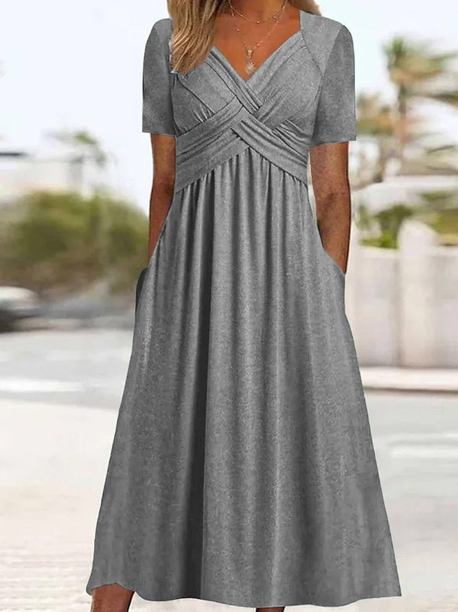 Sophisticated Dress with a Clean Classic Look