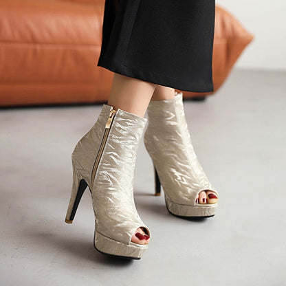 Chic Orthopedic Boots with Unique Design