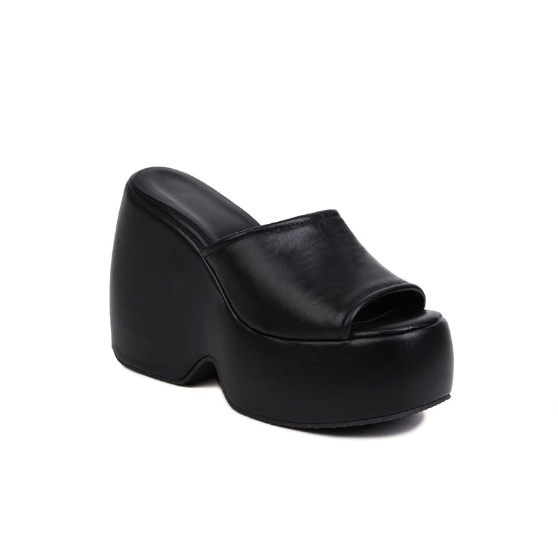 Beautifully Crafted Orthopedic Sandals