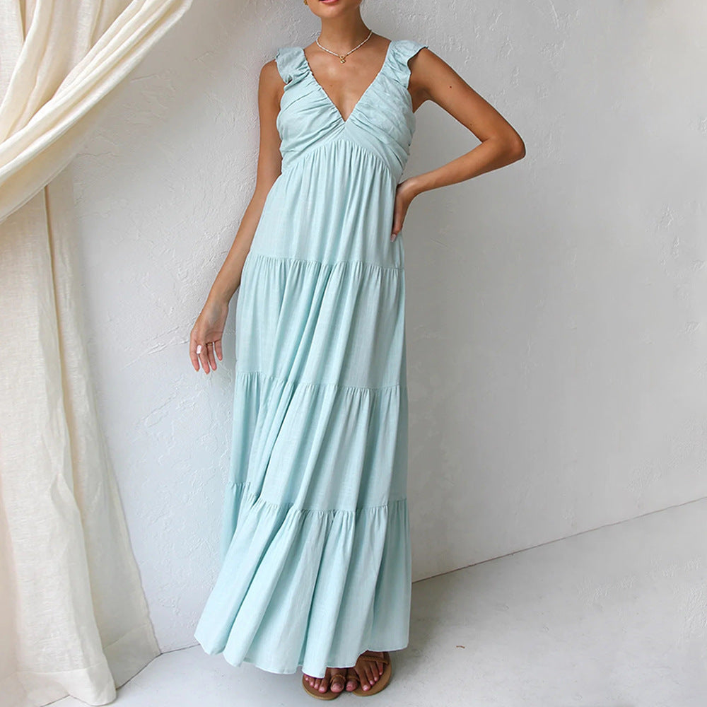 Beautifully Finished Dress in a Timeless Design