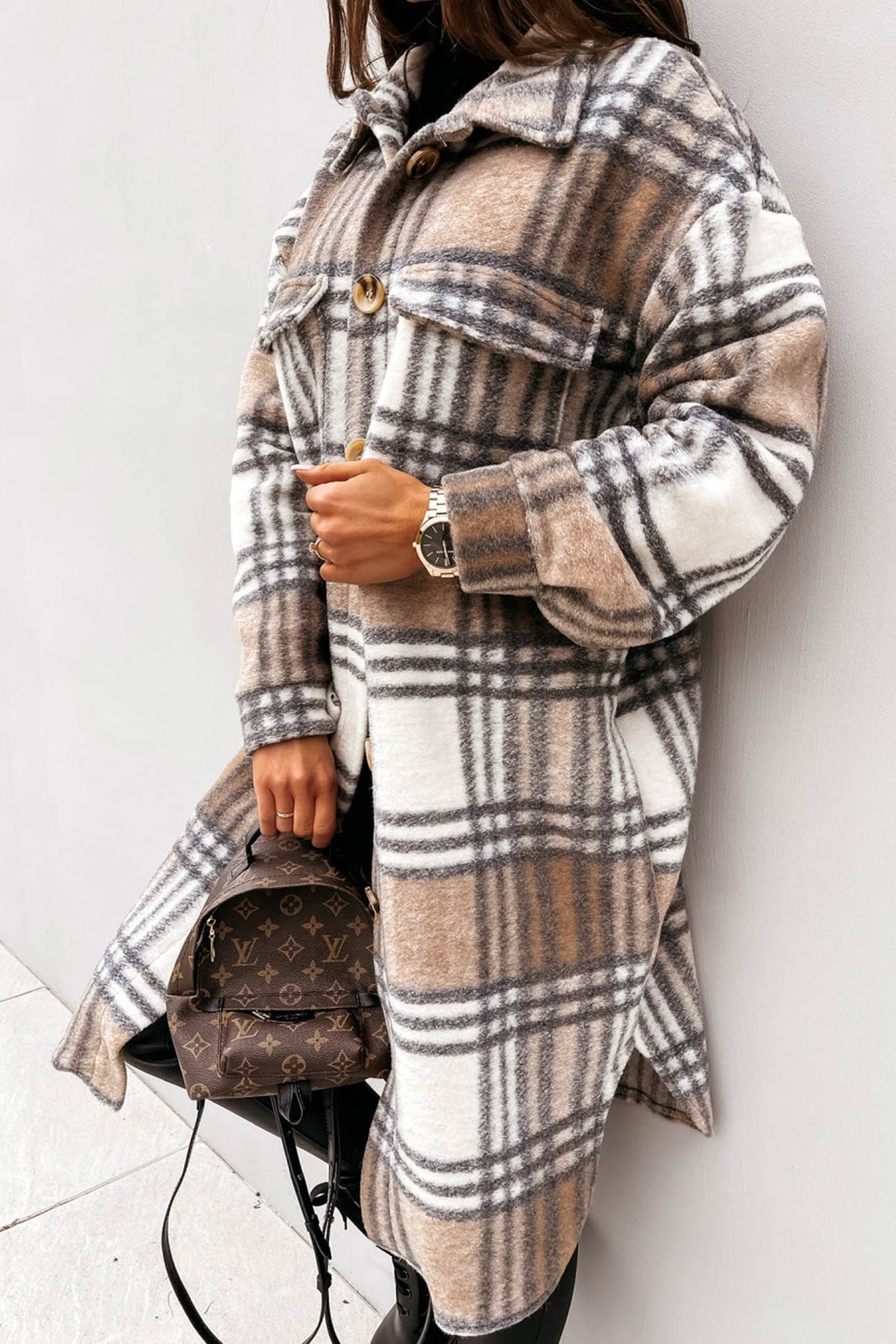 Elegantly Styled Jacket for Everyday Wear