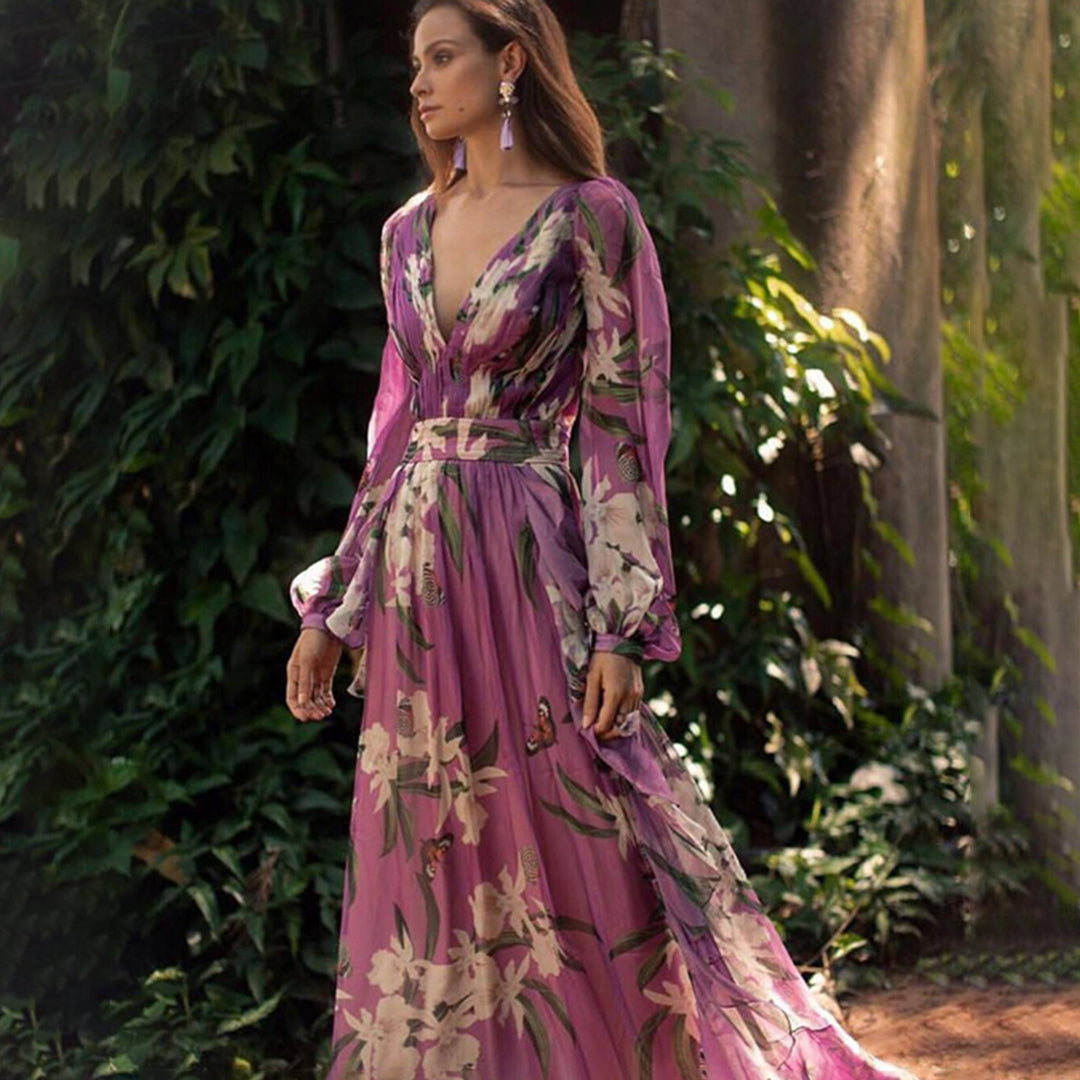 Beautifully Crafted Dress in a Classic Style