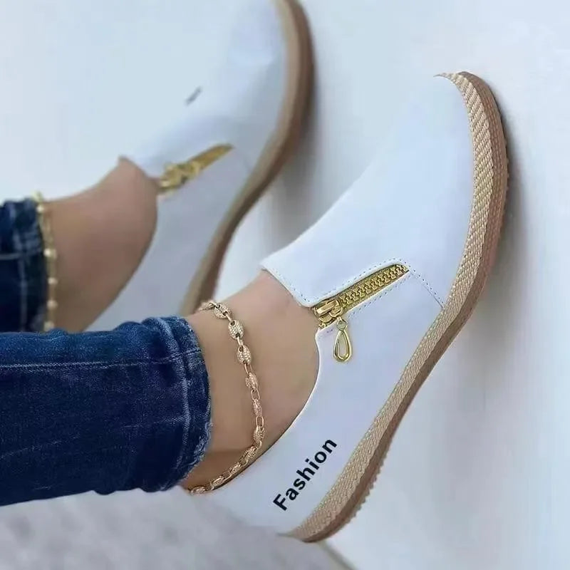 Classic Orthopedic Sneakers with Timeless Style