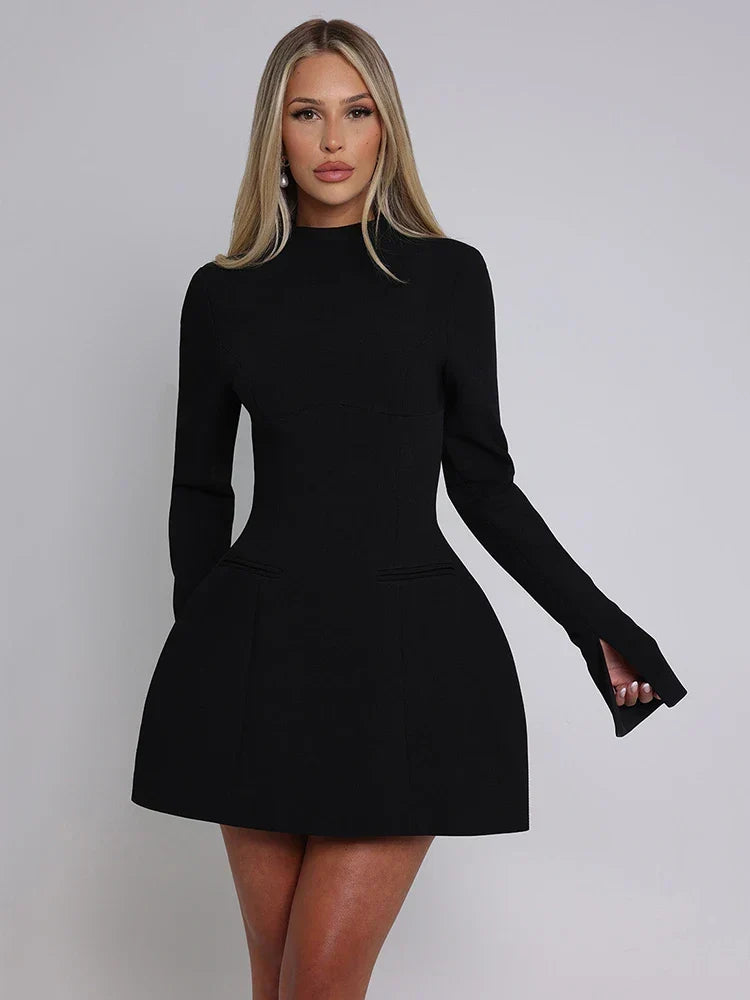 Classic Vintage Dress with a Flattering Fit
