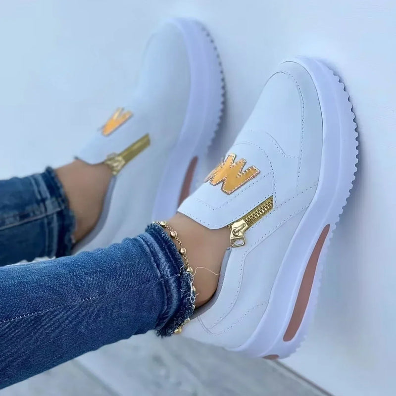 Classic Orthopedic Sneakers with Timeless Style