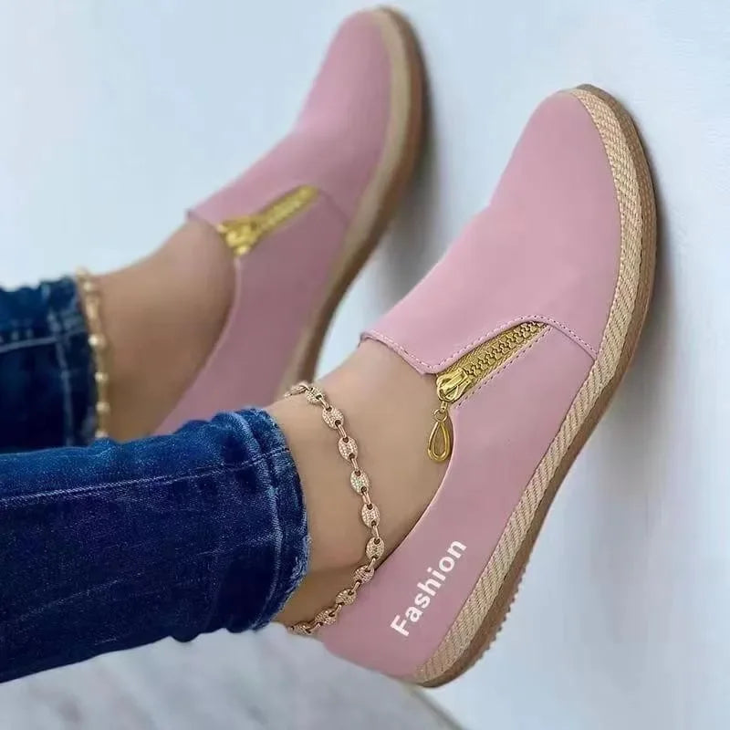 Classic Orthopedic Sneakers with Timeless Style