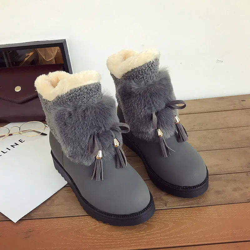 Chic Orthopedic Boots with Unique Design