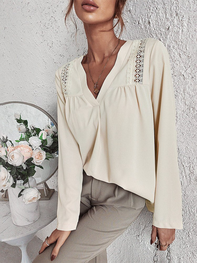 Classic Vintage & Enduringly Stylish Blouse