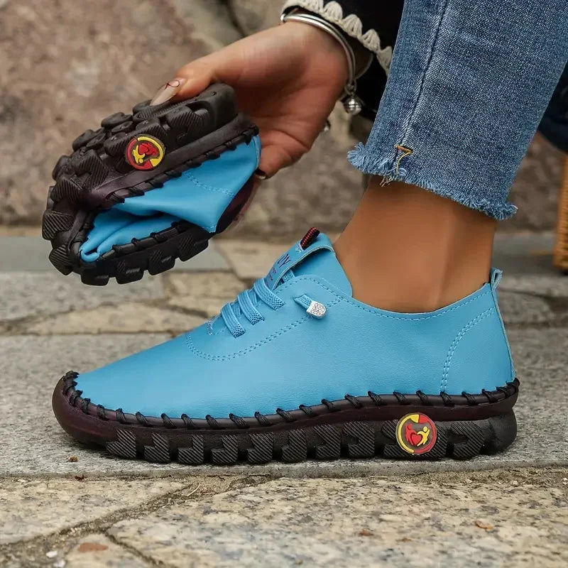 Classic Orthopedic Sneakers with Timeless Style