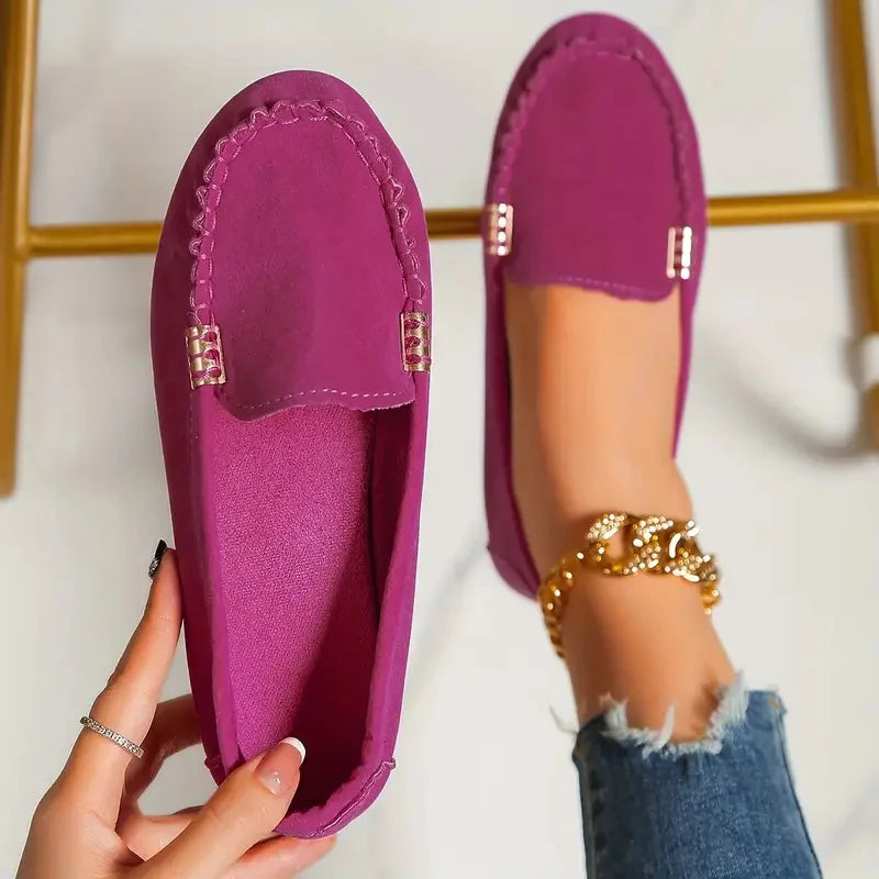Classic Orthopedic Sneakers with Timeless Style