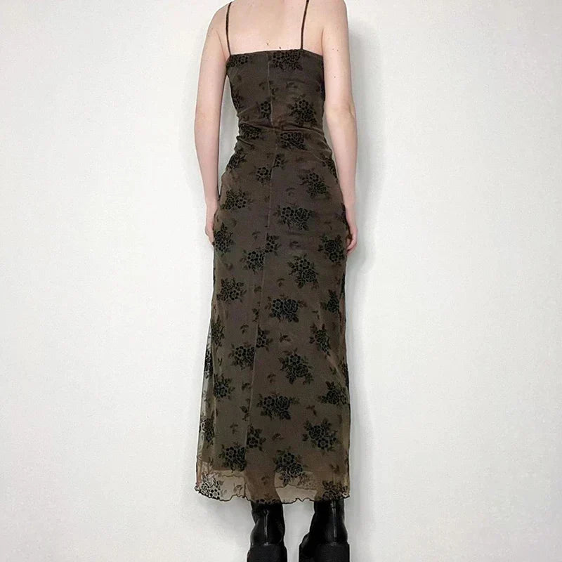 Classic Vintage & Enduringly Stylish Dress