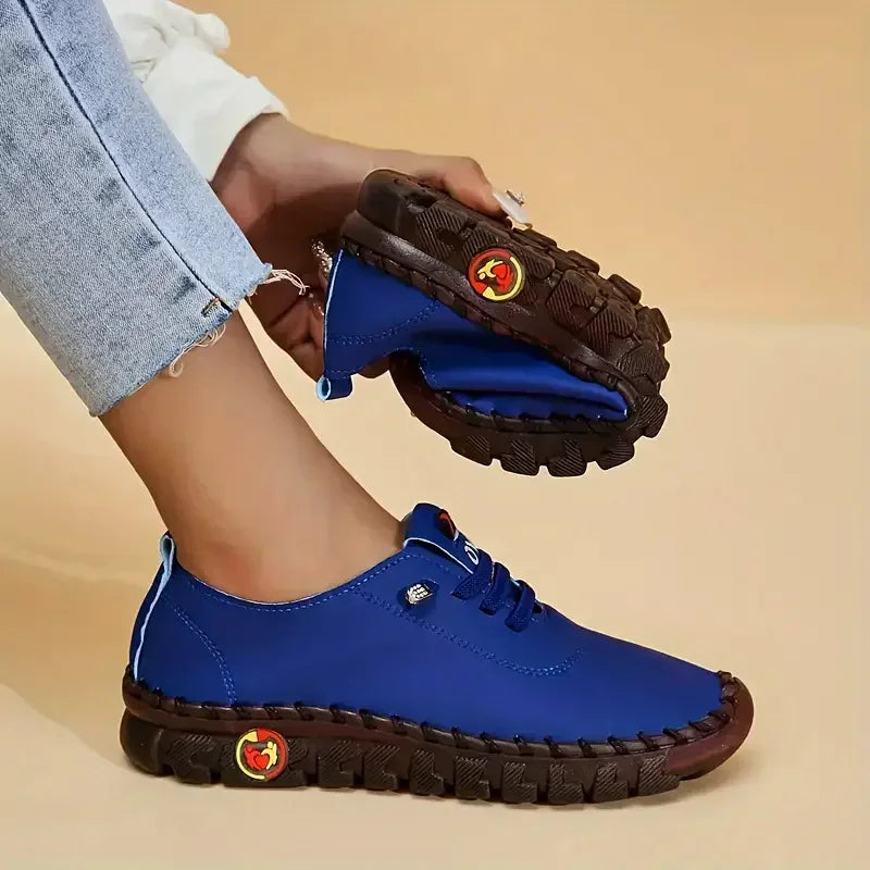 Classic Orthopedic Sneakers with Timeless Style