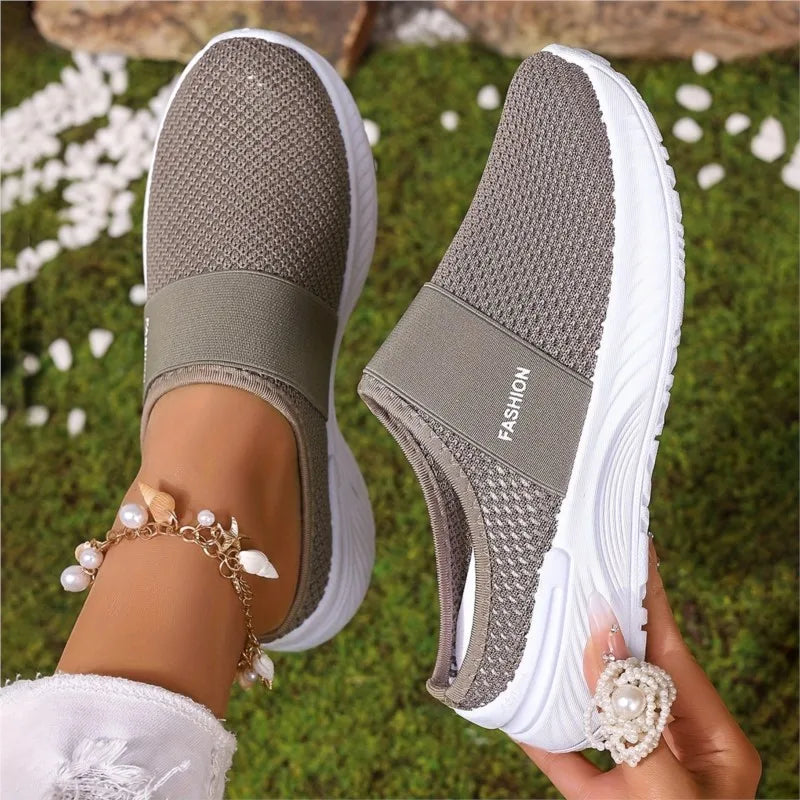 Classic Orthopedic Sneakers with Timeless Style