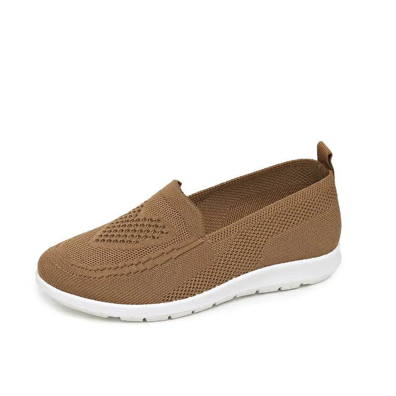 Classic Orthopedic Sneakers with Timeless Style
