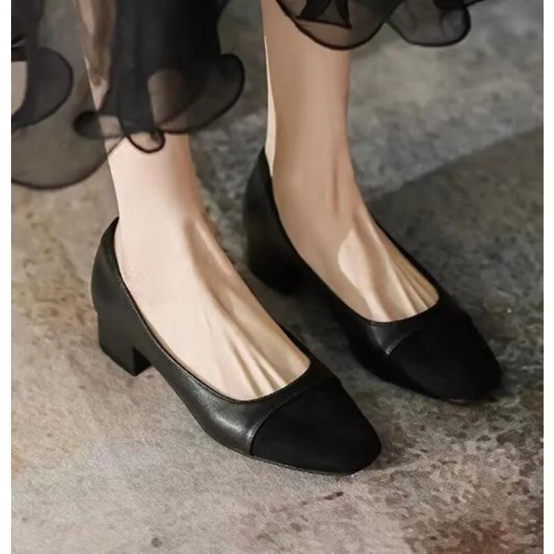 Graceful Orthopedic Sandals for Modern Look