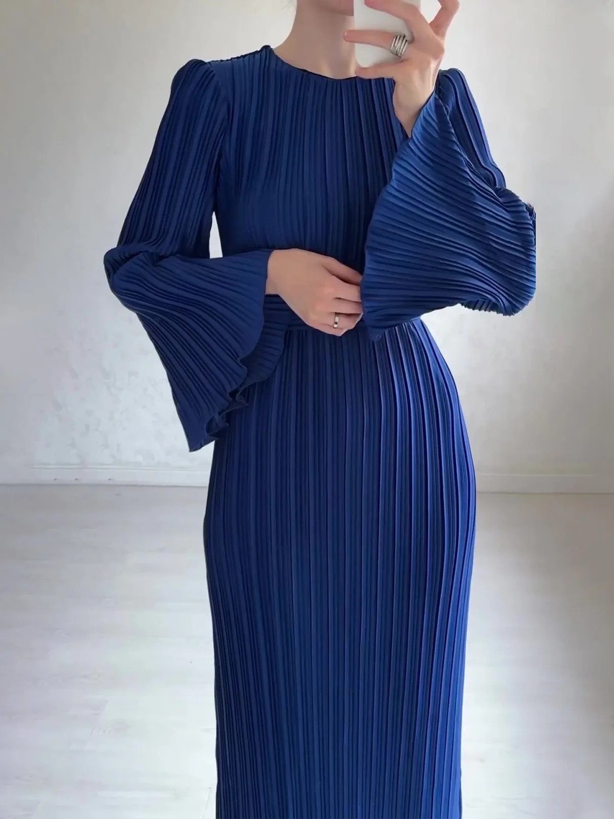 Darkblue