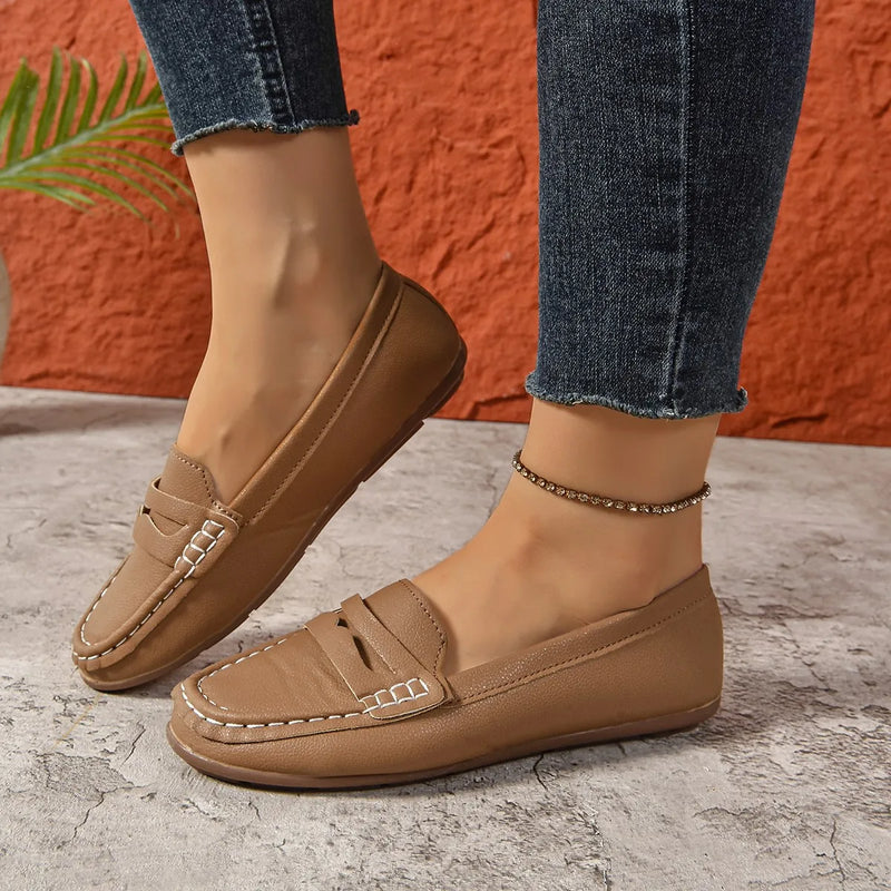 Classic Orthopedic Sneakers with Timeless Style