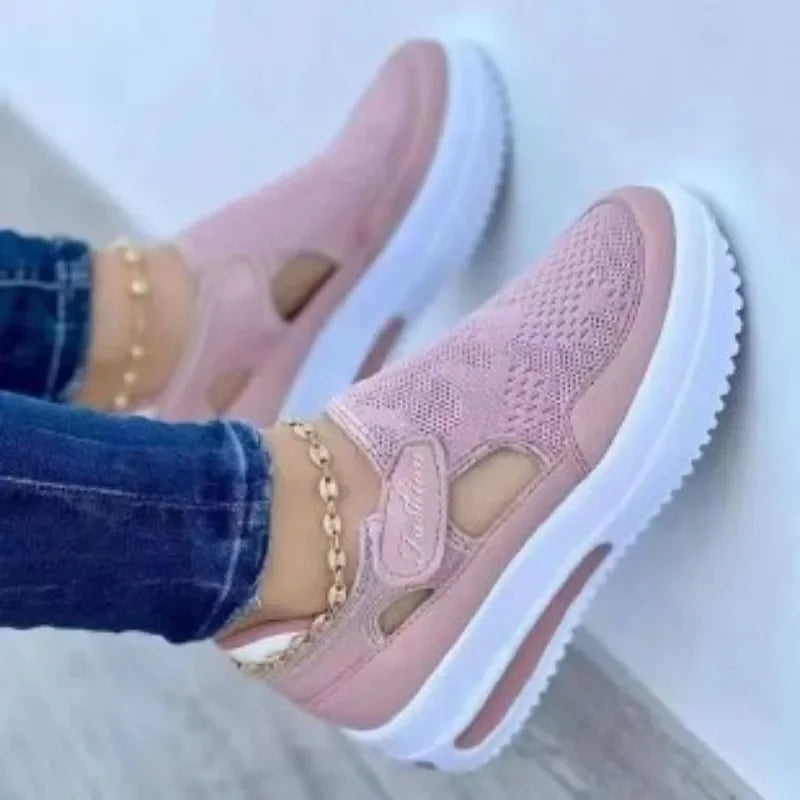Classic Orthopedic Sneakers with Timeless Style