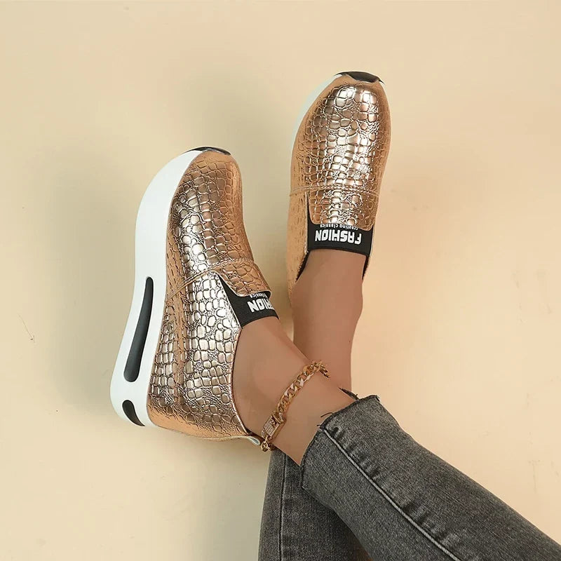 Classic Orthopedic Sneakers with Timeless Style
