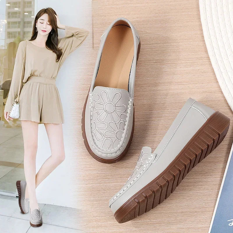 Chic Orthopedic Sneakers with Unique Design