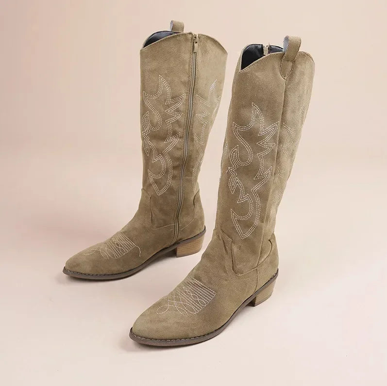 Graceful Orthopedic Boots for Modern Look