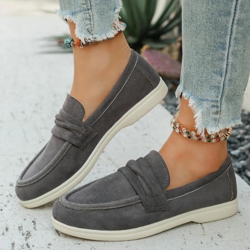 Chic Orthopedic Sneakers with Unique Design
