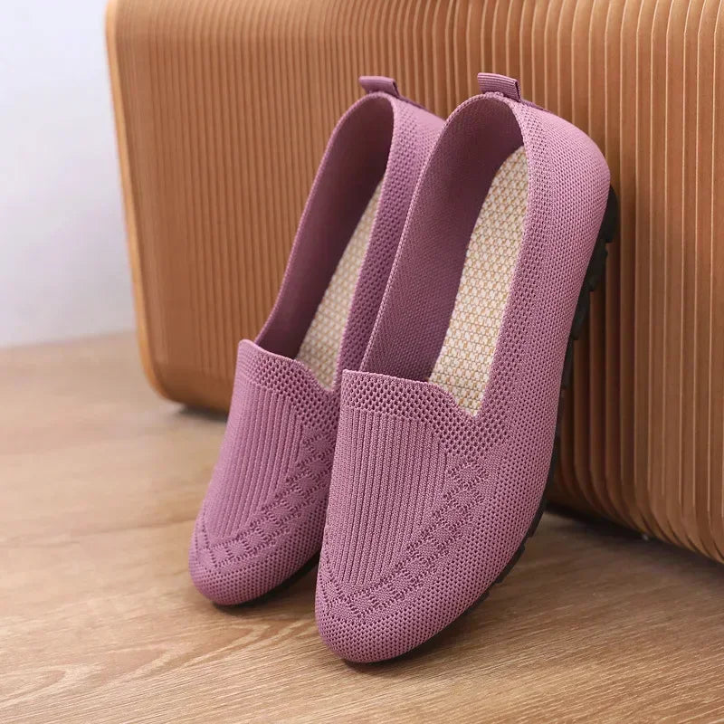 Classic Orthopedic Sneakers with Timeless Style