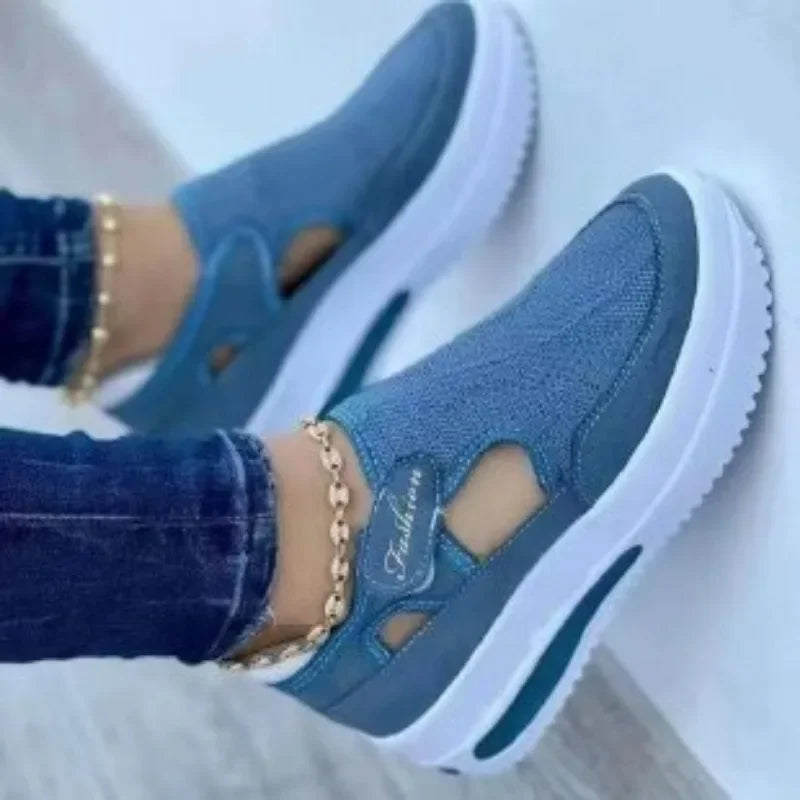Classic Orthopedic Sneakers with Timeless Style