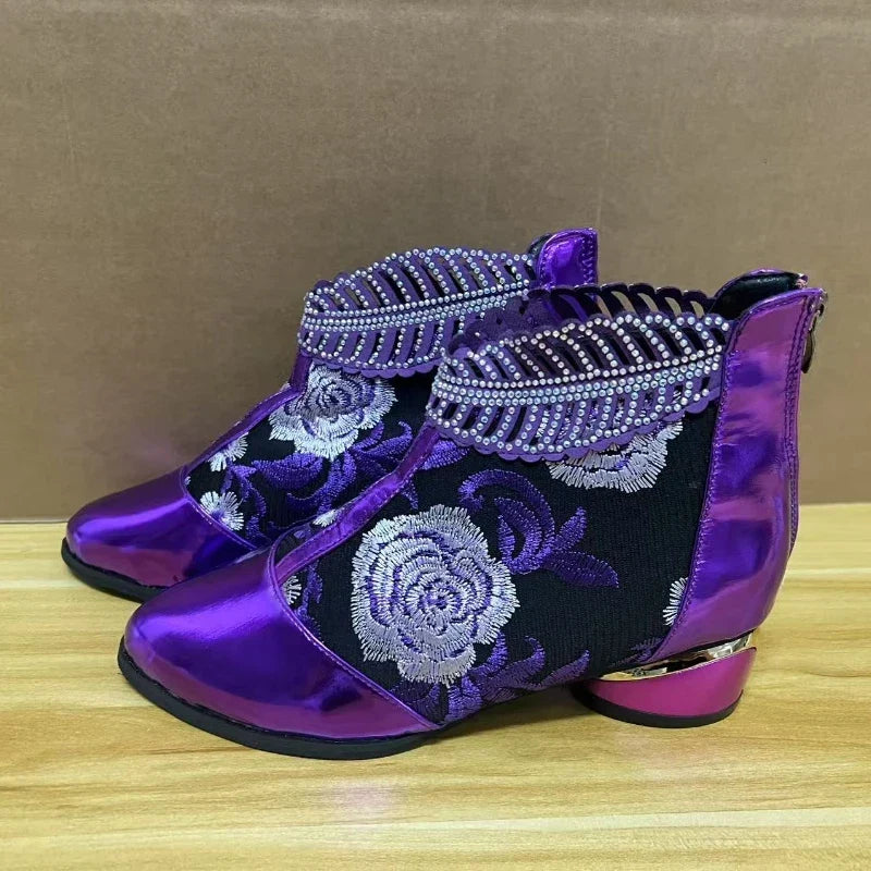 Graceful Orthopedic Boots for Modern Look