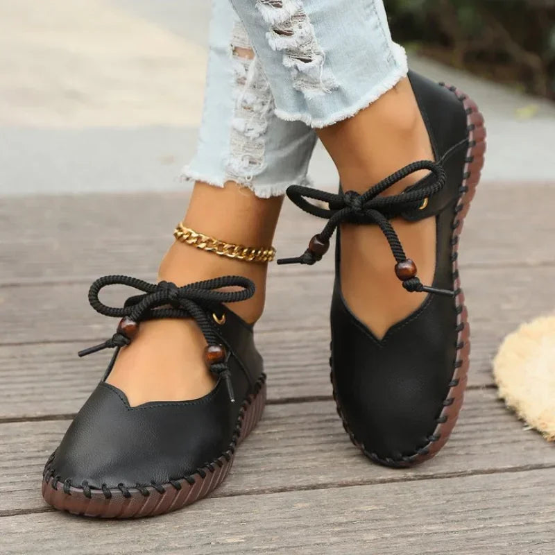 Classic Orthopedic Sneakers with Timeless Style