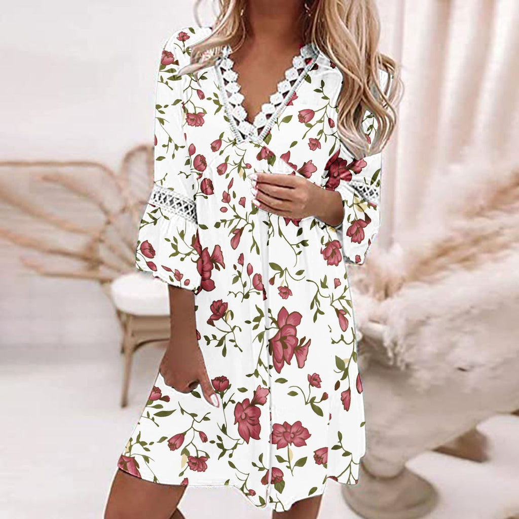 Well Tailored Dress with a Graceful Silhouette