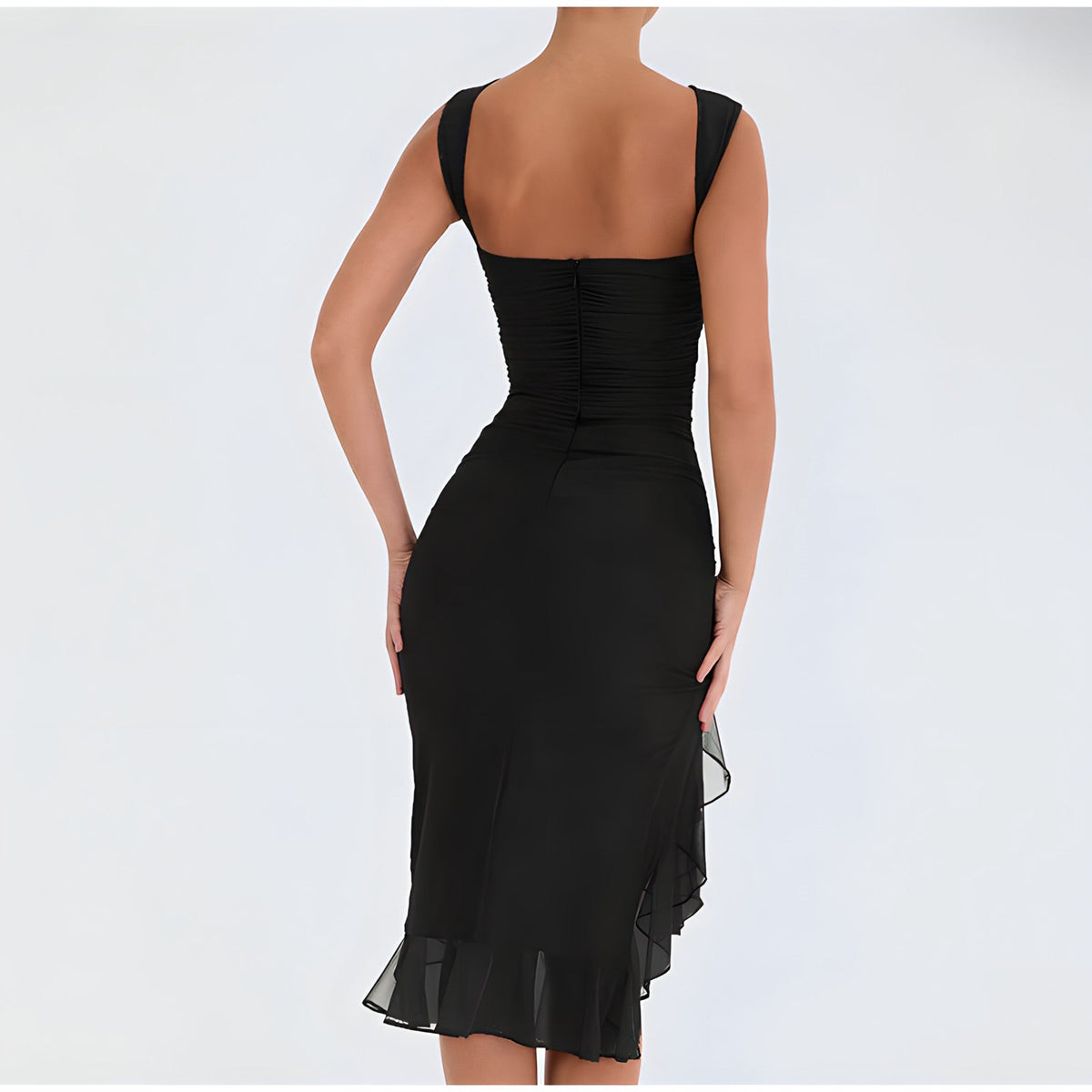 Effortlessly Elegant Dress with a Timeless Design