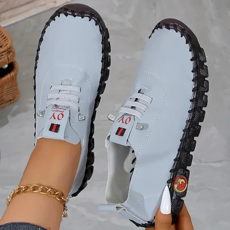 Classic Orthopedic Sneakers with Timeless Style