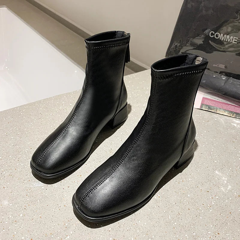 Graceful Orthopedic Boots for Modern Look