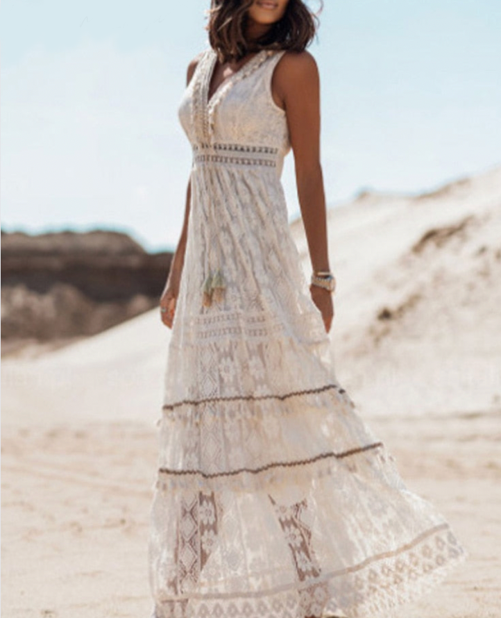 Beautifully Crafted Dress in a Classic Style