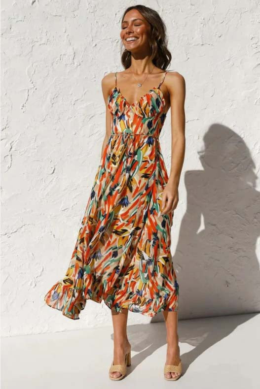 Effortlessly Elegant Dress with a Timeless Design