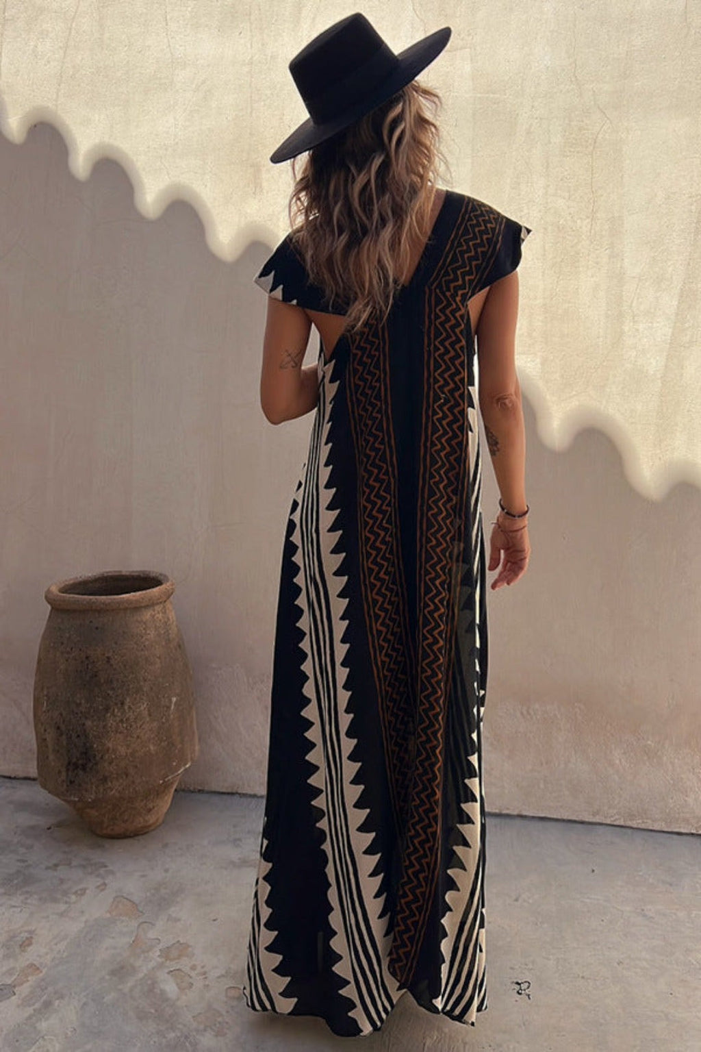 Classic Vintage & Enduringly Stylish Dress