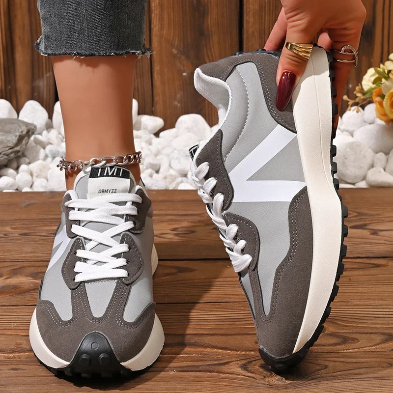 Classic Orthopedic Sneakers with Timeless Style