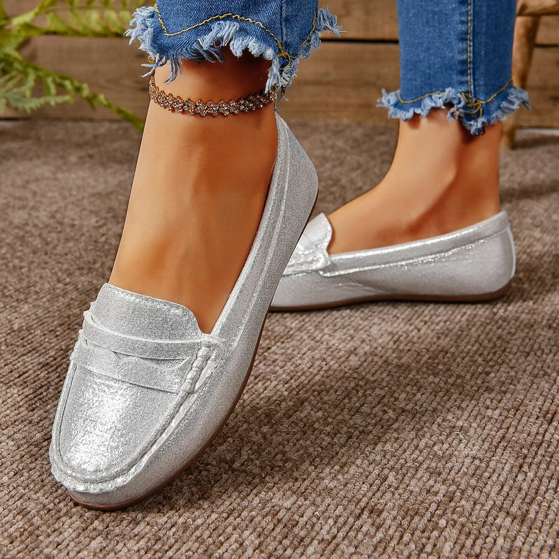 Classic Orthopedic Sneakers with Timeless Style