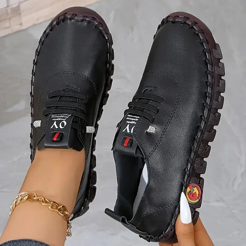 Classic Orthopedic Sneakers with Timeless Style