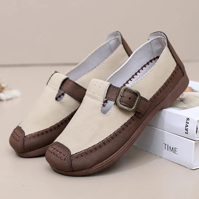 Classic Orthopedic Sneakers with Timeless Style