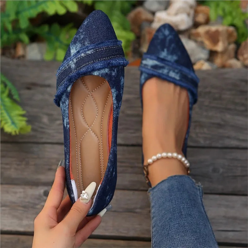 Chic Orthopedic Sneakers with Unique Design