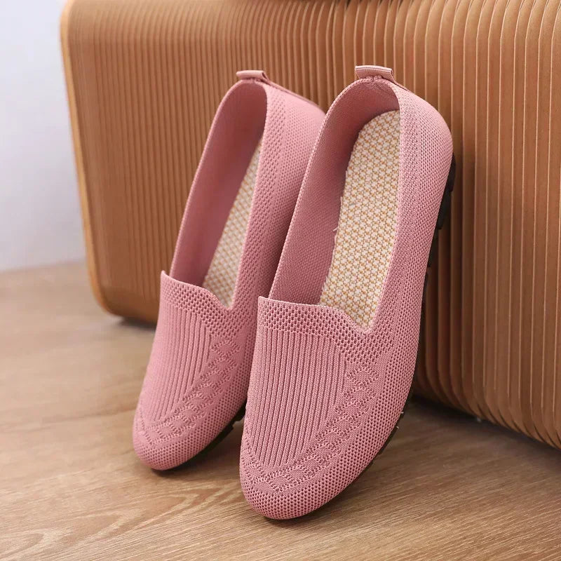 Classic Orthopedic Sneakers with Timeless Style