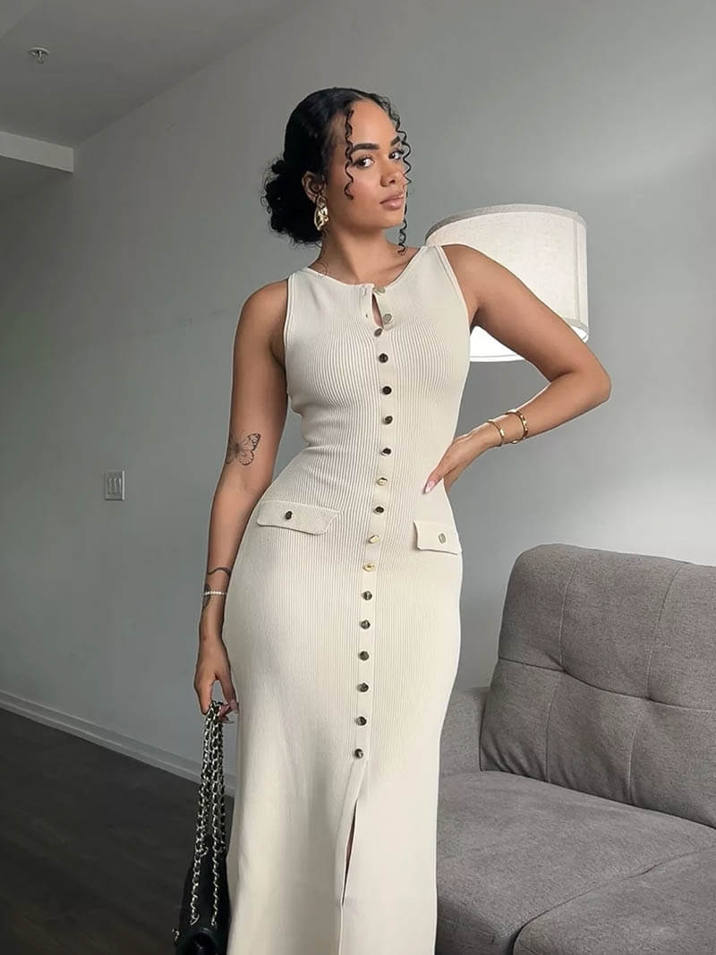 Gracefully Styled Dress for Any Occasion