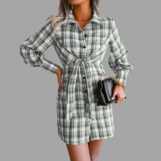 Effortlessly Elegant Dress with a Timeless Design