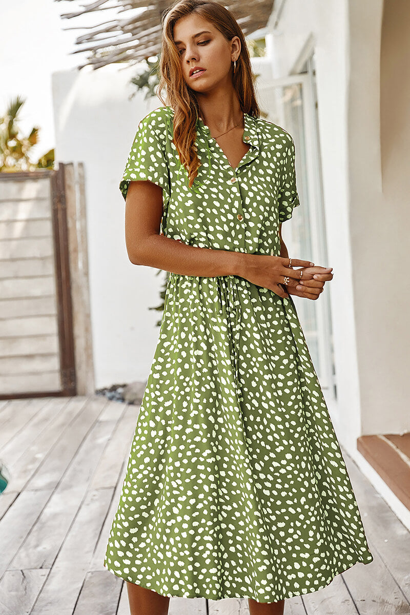 A Vintage Style Dress with Delicate Timeless Details
