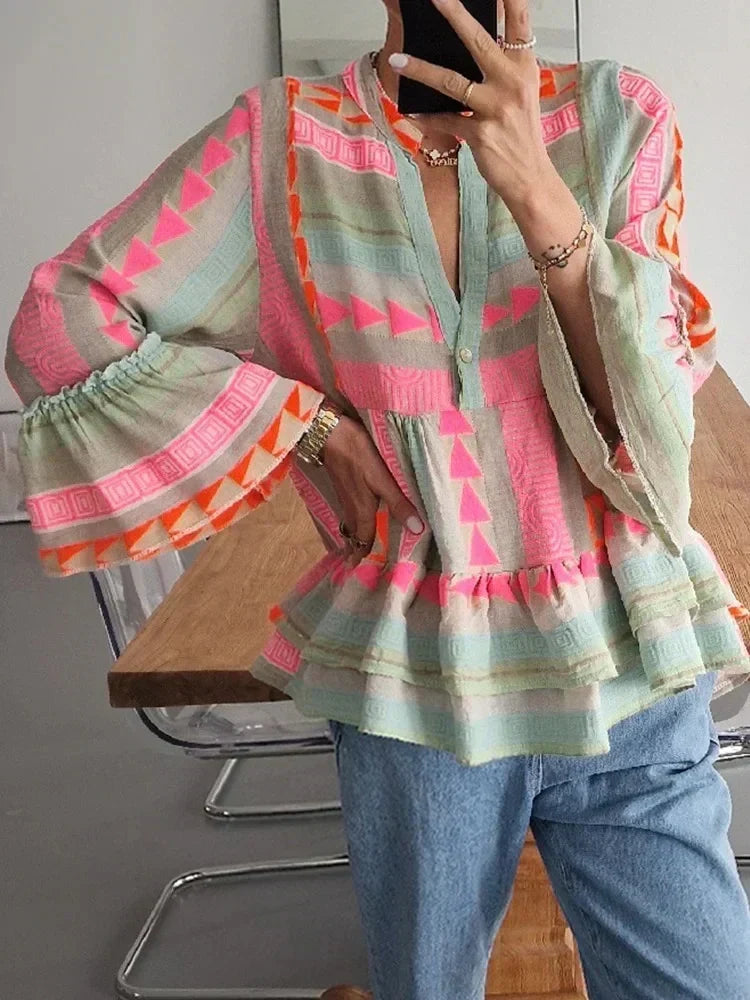 Classic Vintage Blouse with a Flattering Fit