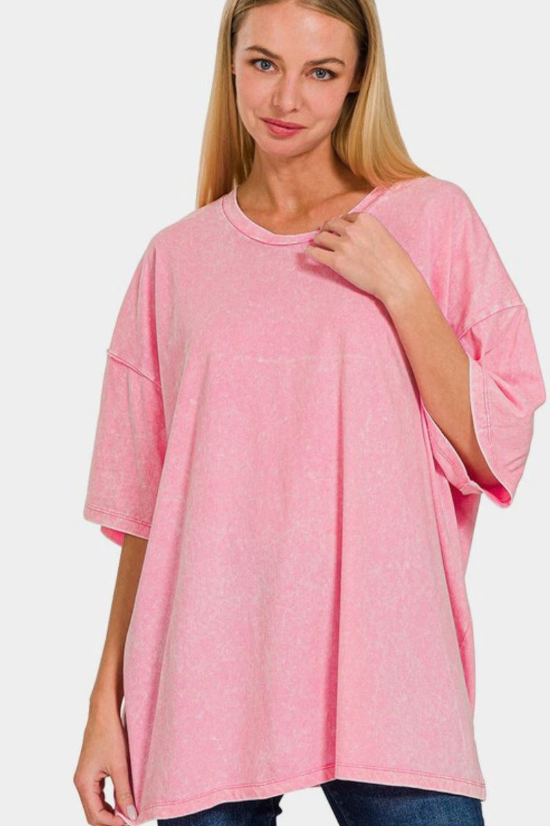 Well Tailored T-Shirt with a Graceful Silhouette
