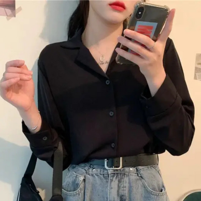 Well Tailored Shirt with a Graceful Silhouette