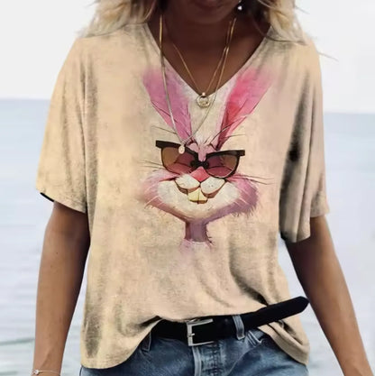 Elegantly Styled T-Shirt for Everyday Wear
